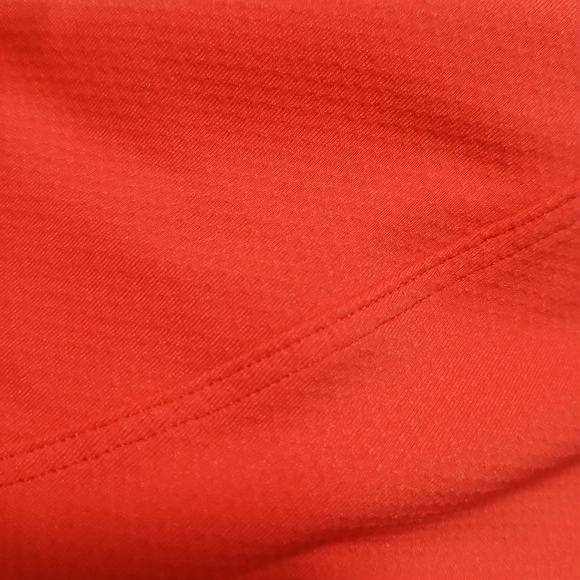 Lululemon Red Cropped Sweatshirt - Picture 8 of 8
